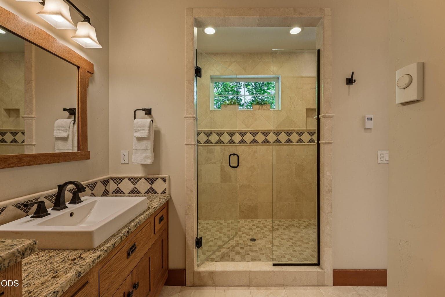 Photo of 20385 Penhollow Lane 21 of 37