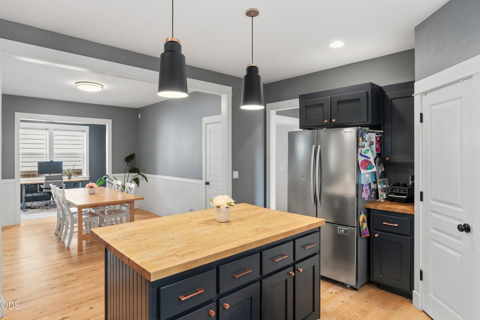 Photo of 63150 Peale Street 11 of 47