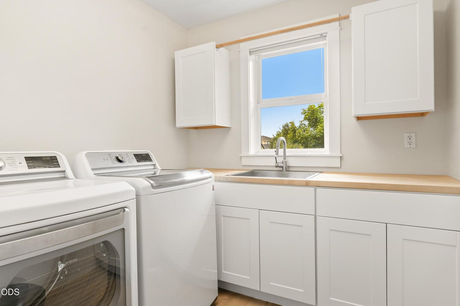 Photo of 63150 Peale Street 34 of 47