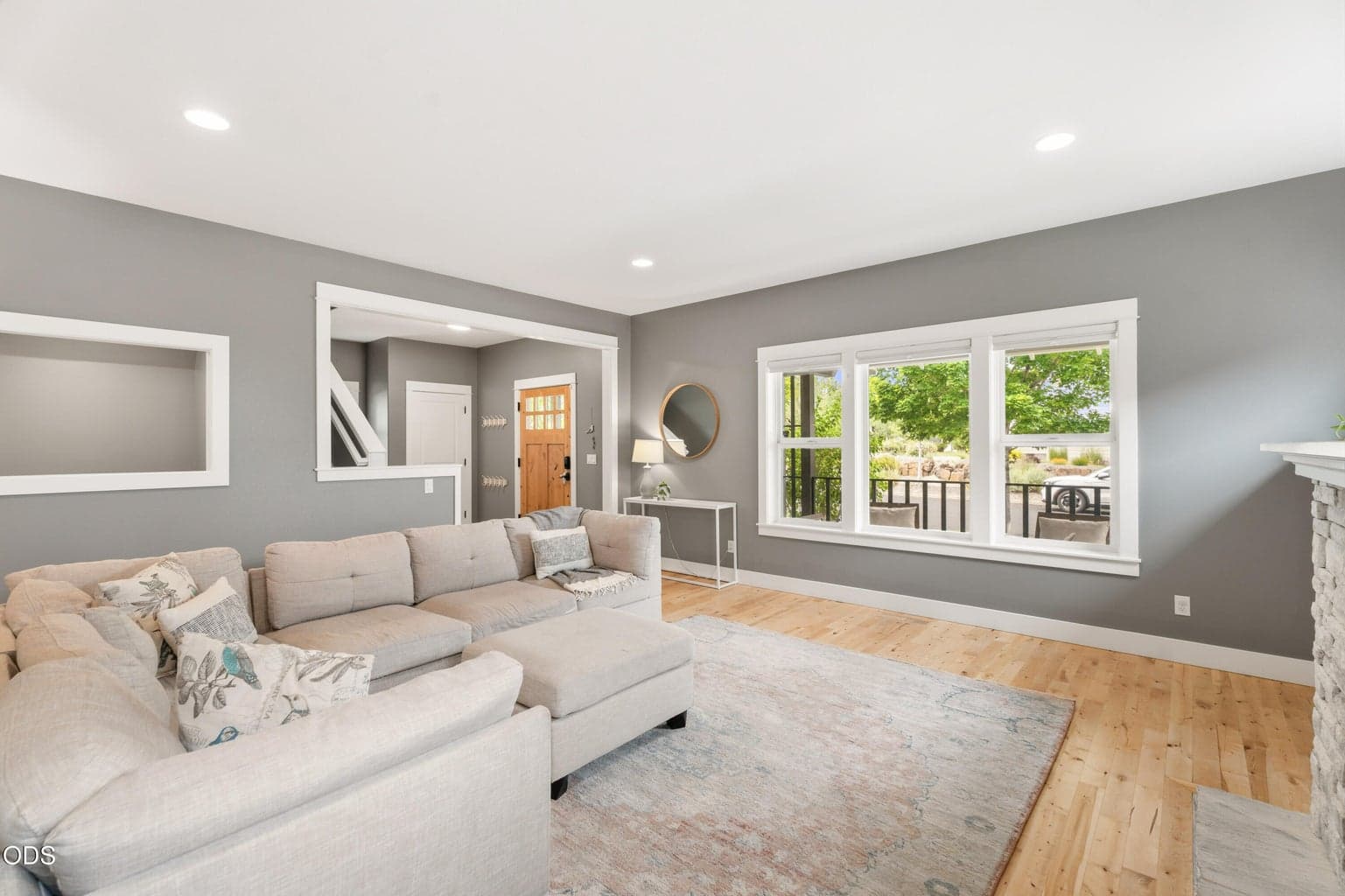 Photo of 63150 Peale Street 17 of 47
