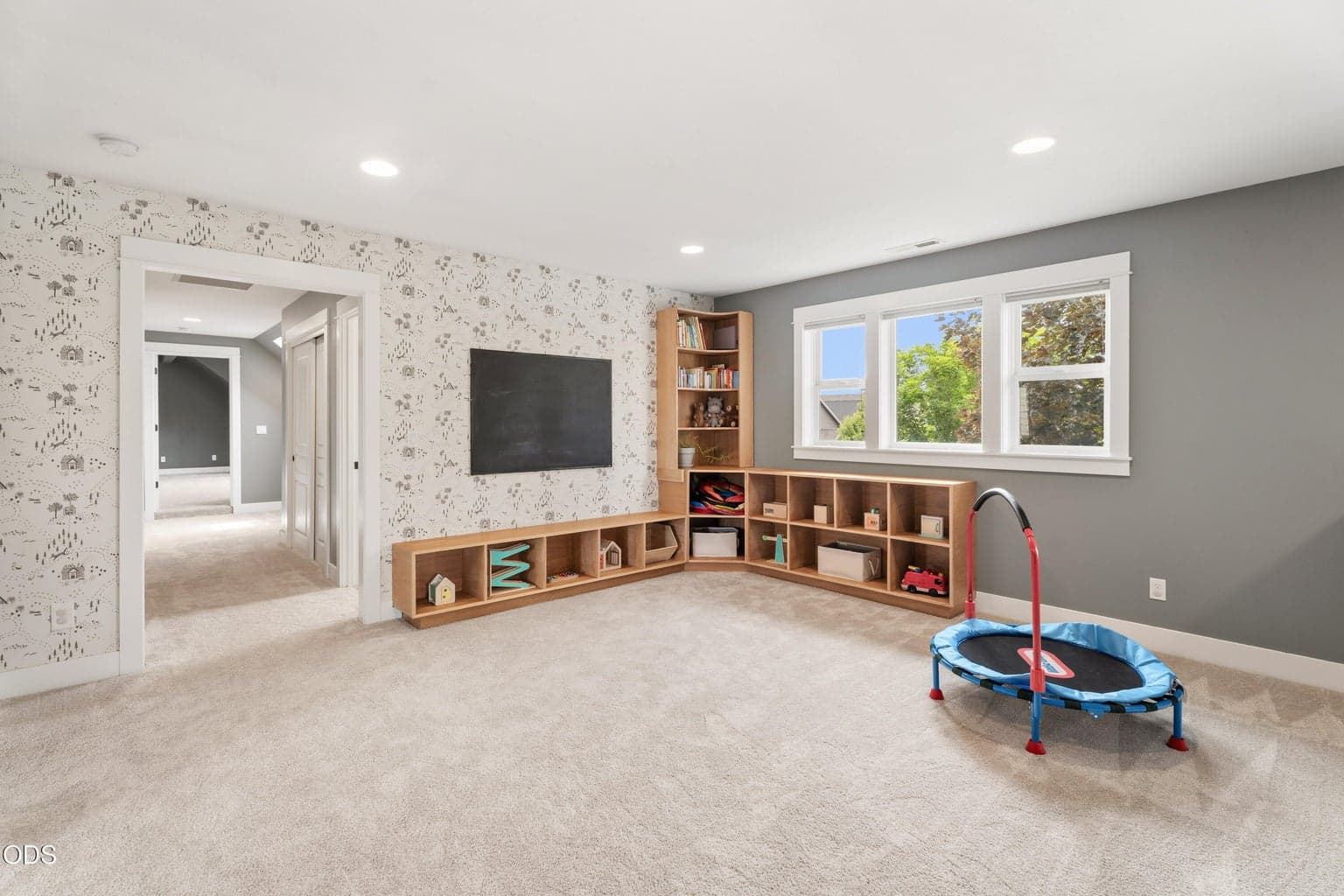 Photo of 63150 Peale Street 24 of 47
