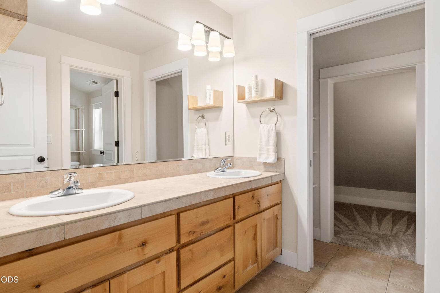 Photo of 63150 Peale Street 33 of 47