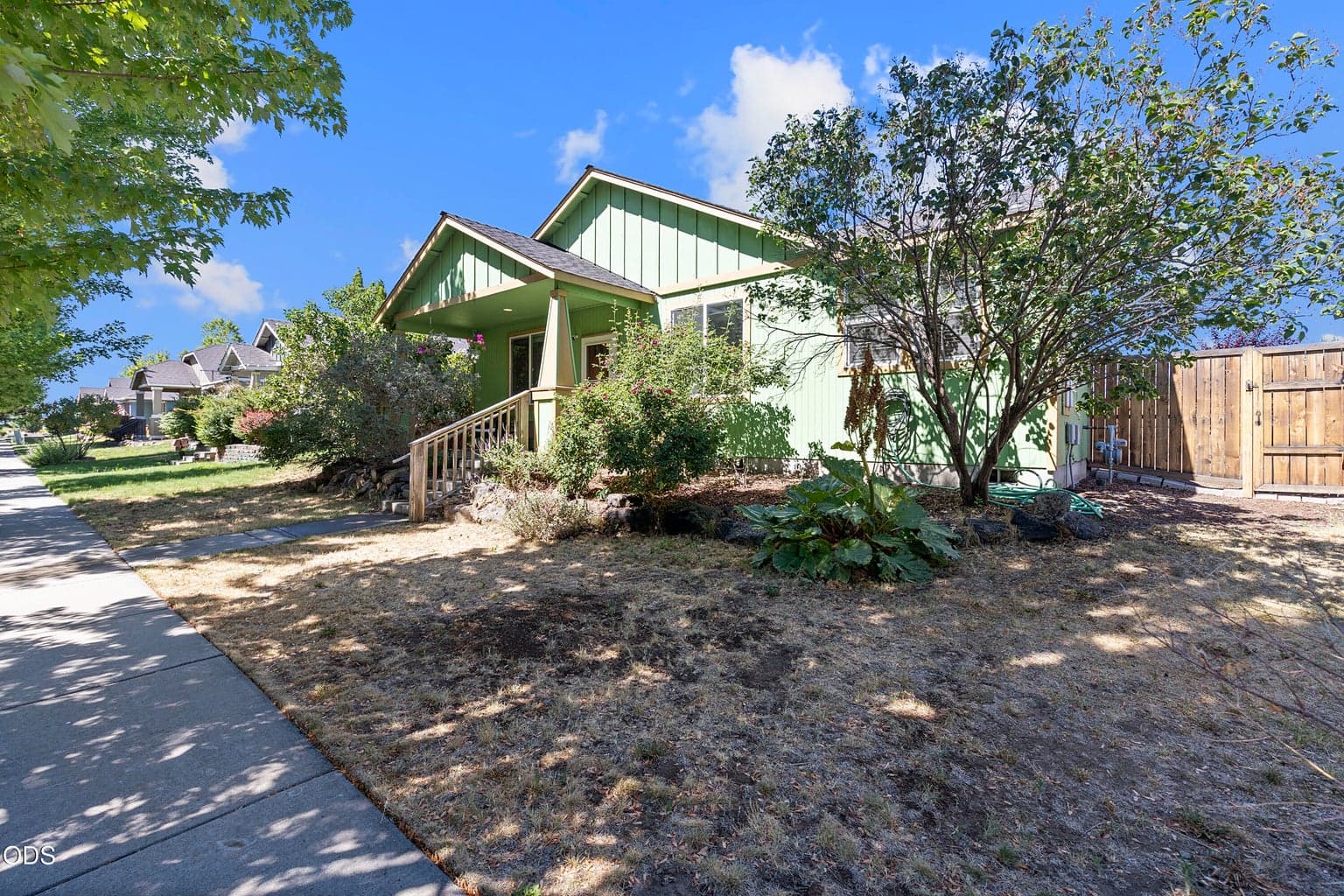 Photo of 1345 3rd 1 of 27