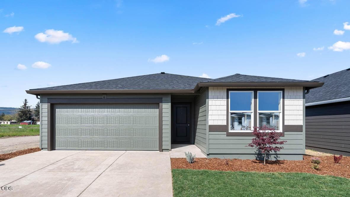 Photo of 2619 Addysen Park 1 of 27