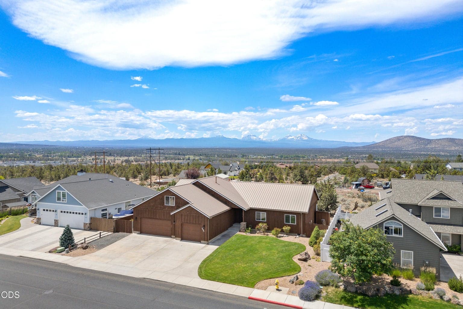 Photo of 3099 Cascade Vista 3 of 46