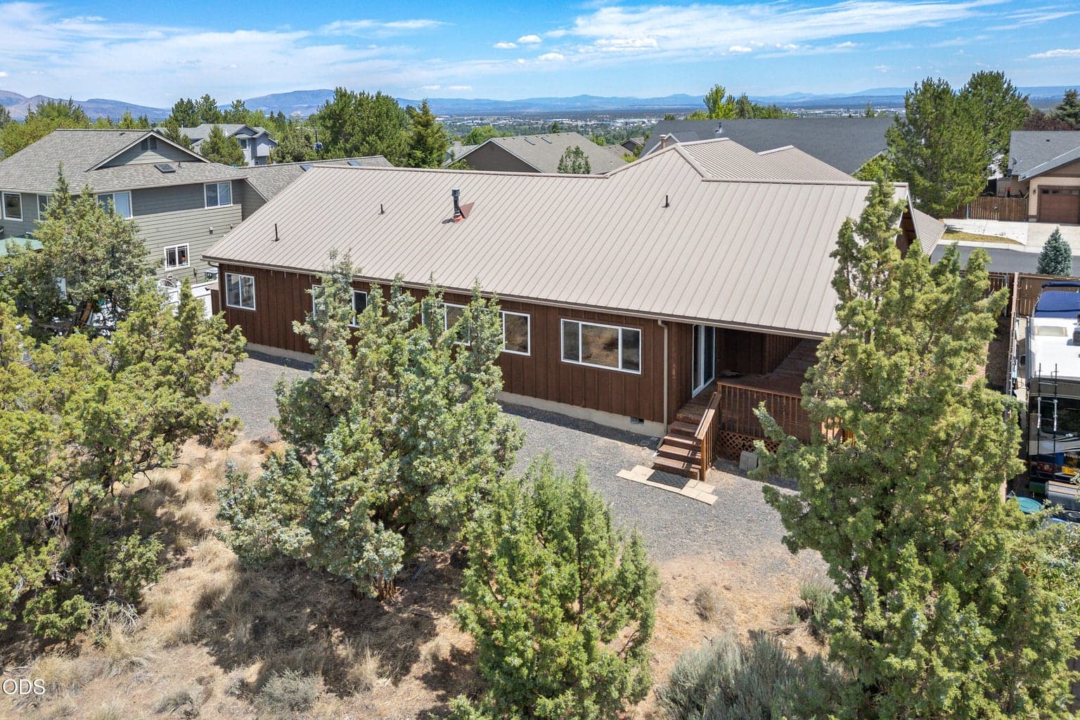 Photo of 3099 SW Cascade Vista Drive 43 of 46