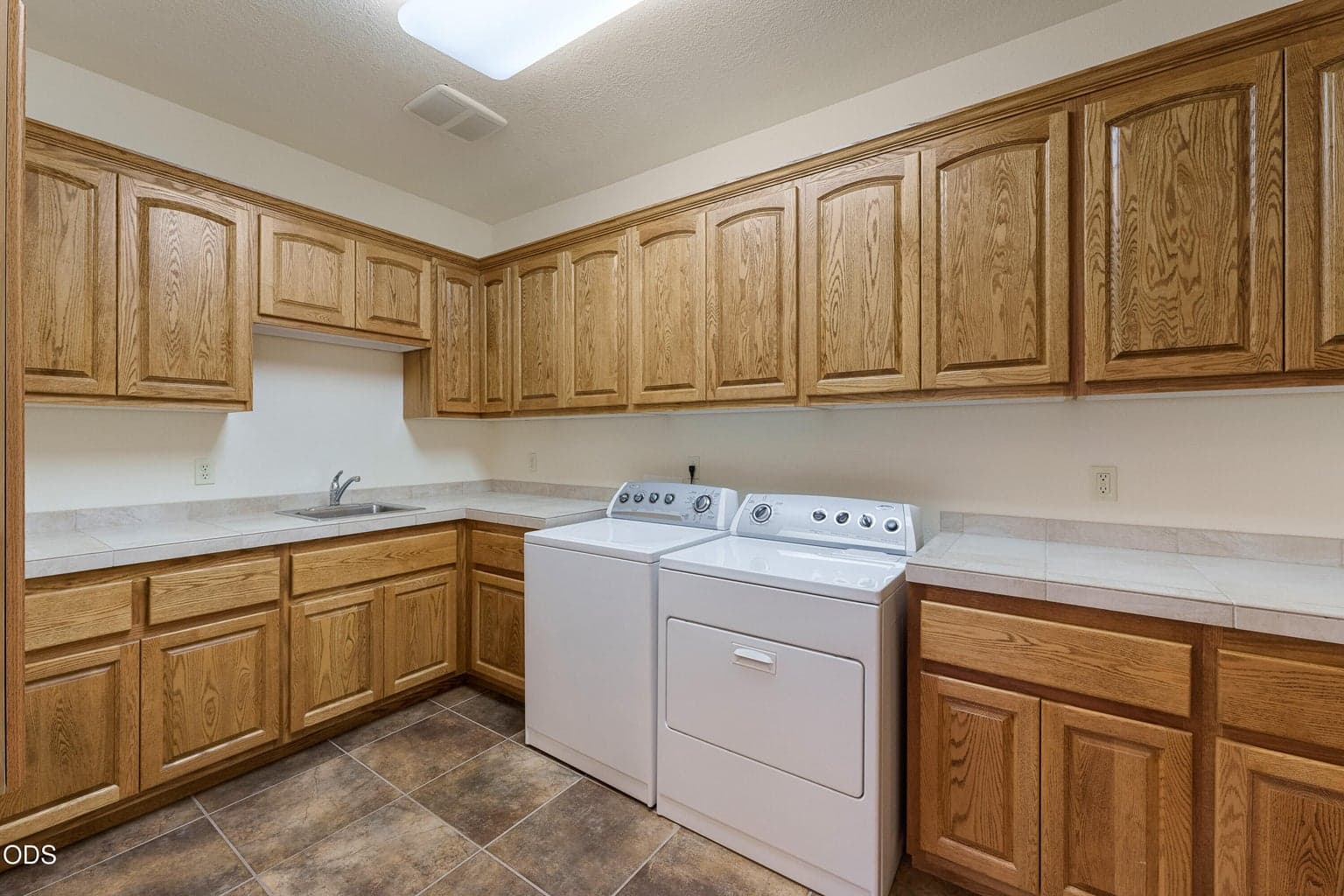 Photo of 3099 SW Cascade Vista Drive 33 of 46