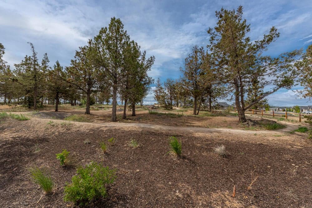Photo of 3059 NE Brownstone Place 23 of 25