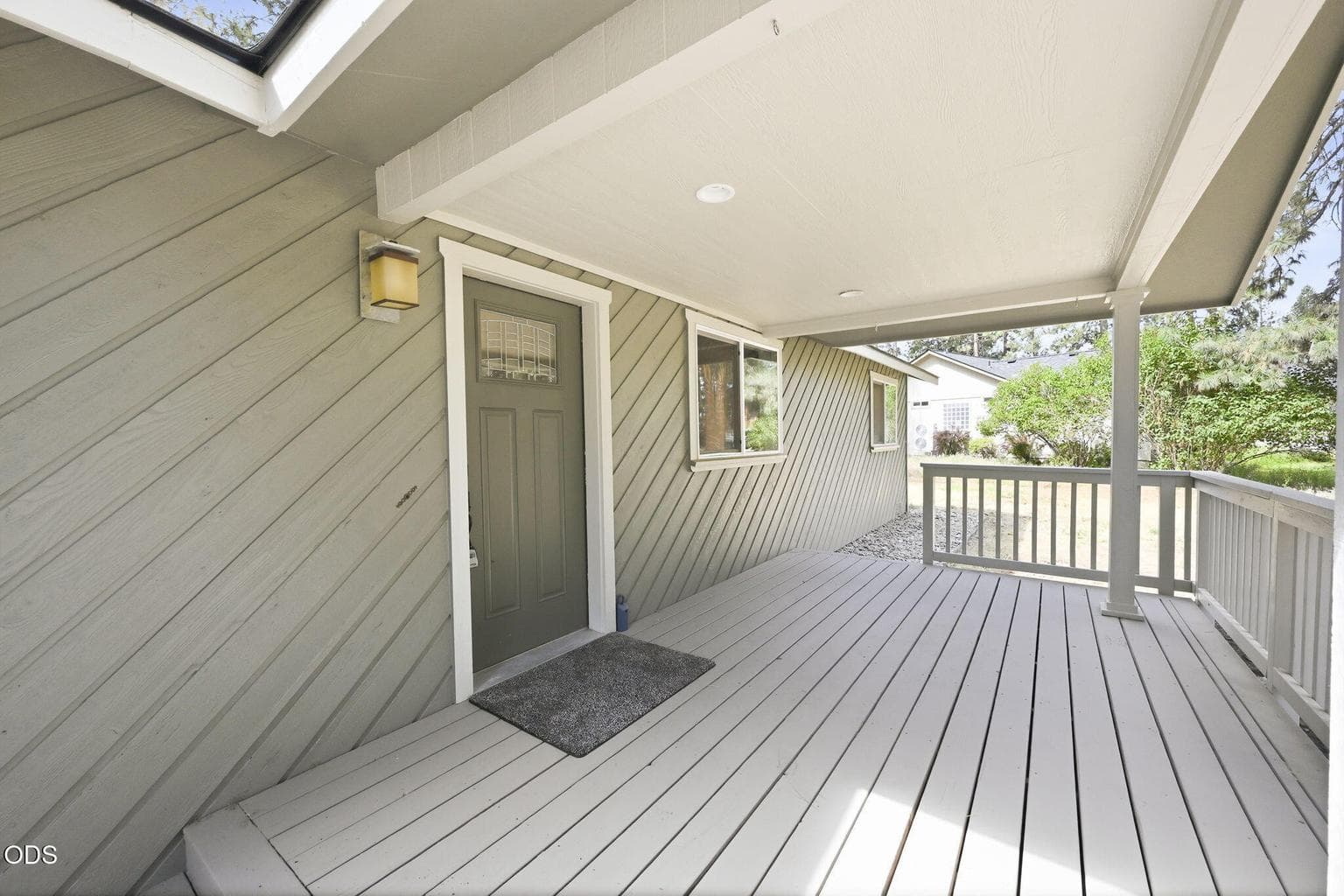 Photo of 19637 Poplar Street 6 of 50