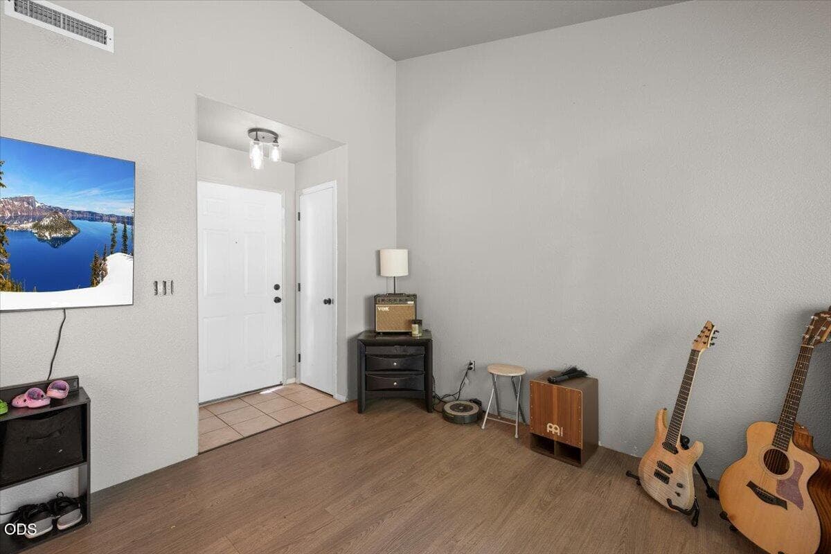 Photo of 3060 Sheraton 4 of 56