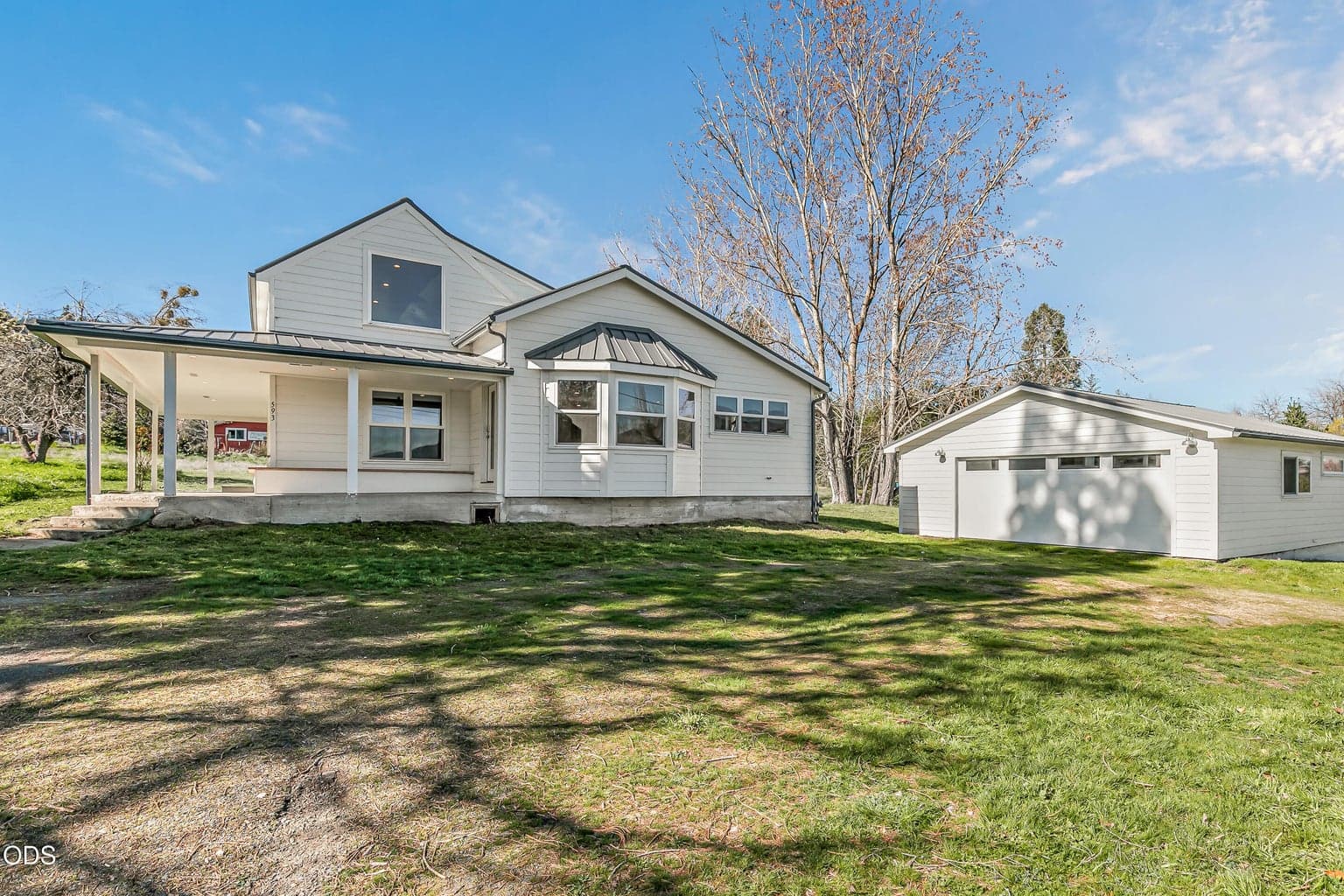 Photo of 593 Crowson 1 of 36
