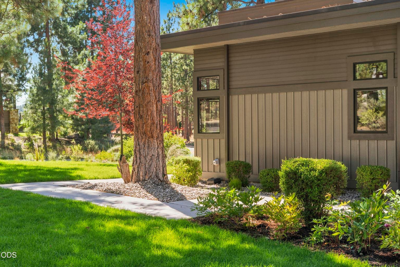 Photo of 19450 Bainbridge Court 46 of 54