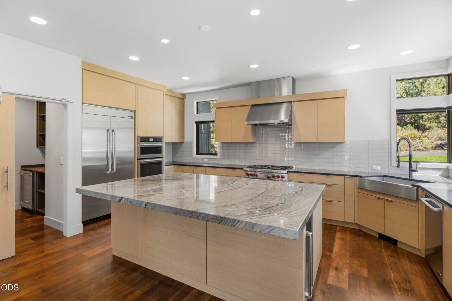 Photo of 19450 Bainbridge Court 13 of 54
