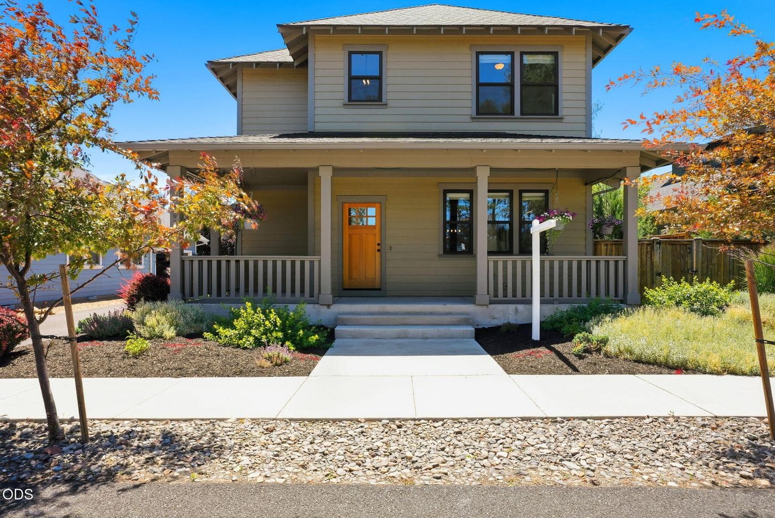 1035 Horse Back Trail
