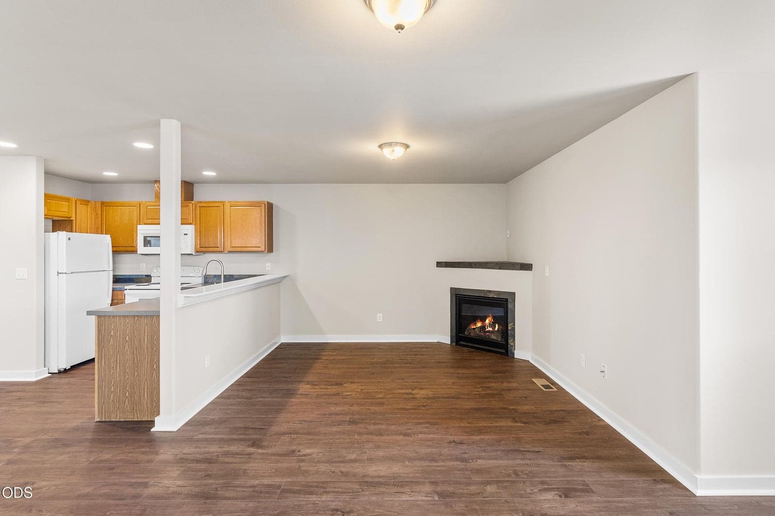 Photo of 1214 SW 27th Street 8 of 34