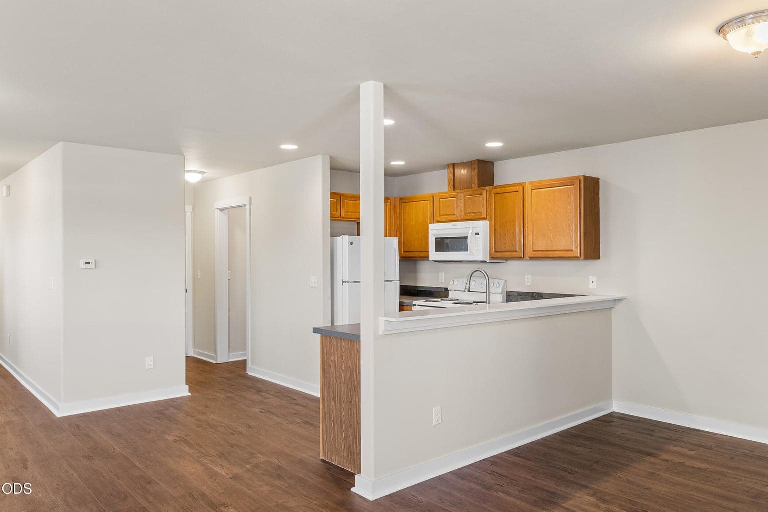 Photo of 1214 SW 27th Street 10 of 34