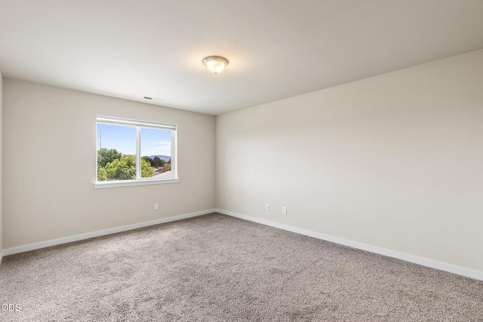 Photo of 1214 SW 27th Street 15 of 34