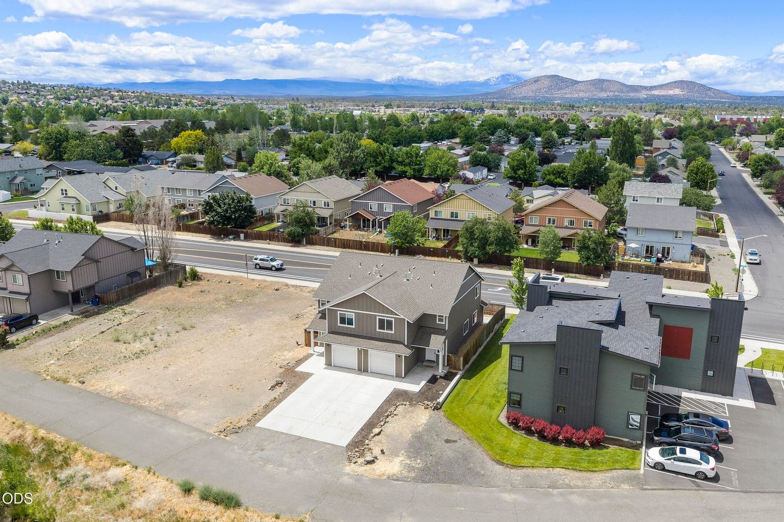 Photo of 1214 SW 27th Street 30 of 34