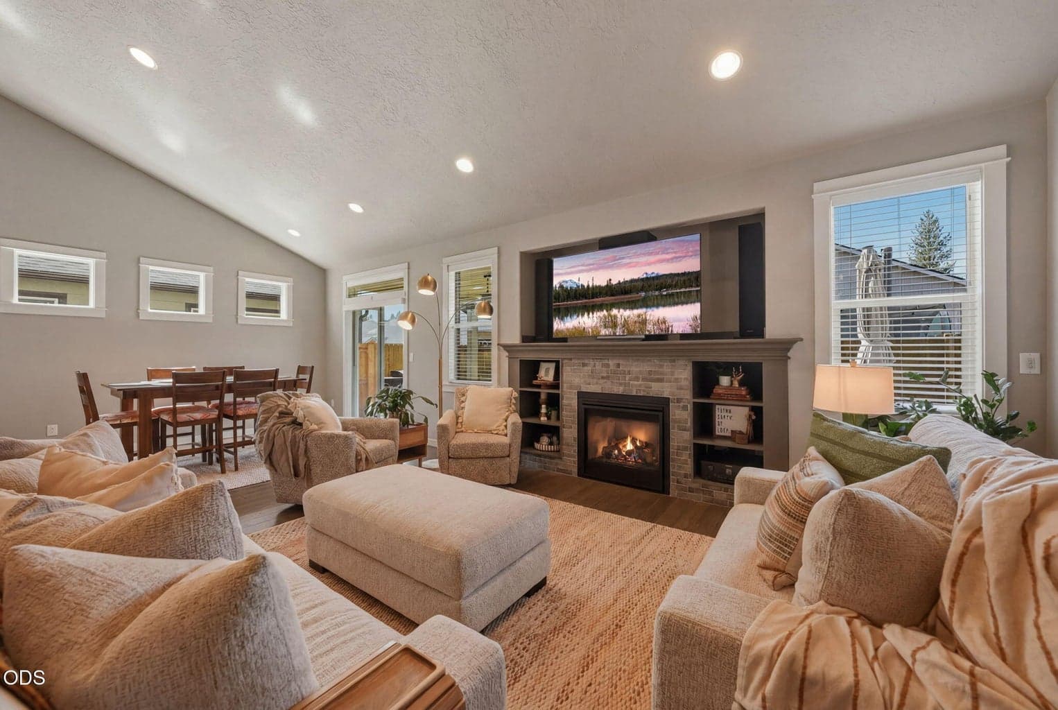 Photo of 1815 Williamson 3 of 43