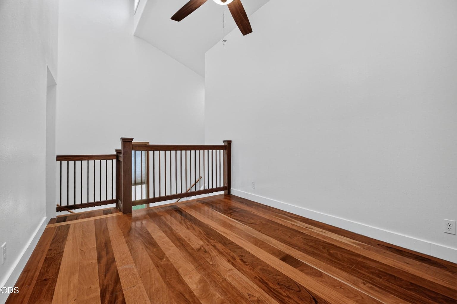 Photo of 1050 NE Butler Market Road 18 of 40