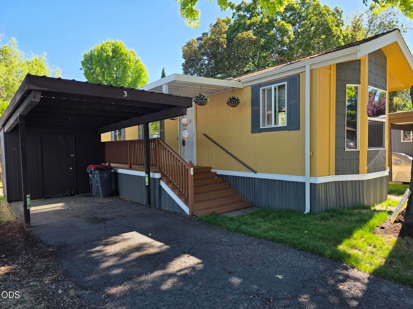 Photo of 1055 5th Street 2 of 28