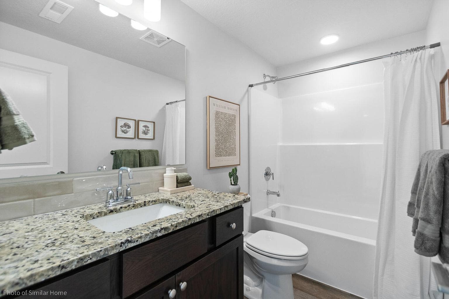 Photo of 3318 NW 7th Street 5 of 17