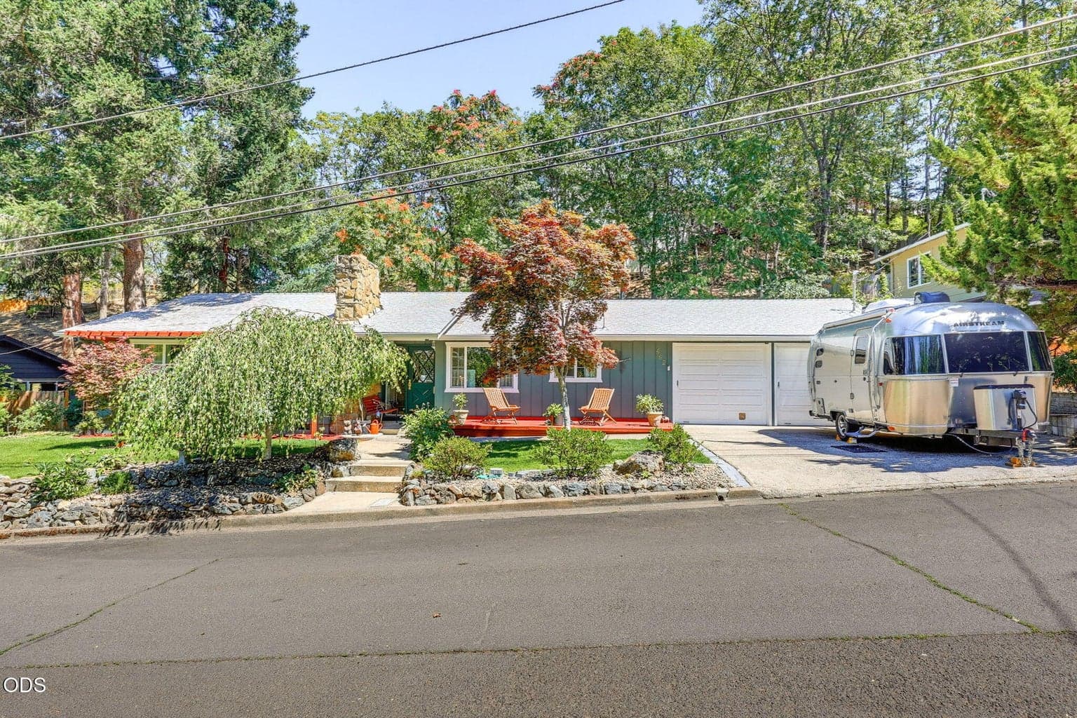 Photo of 492 Herbert Street 2 of 48