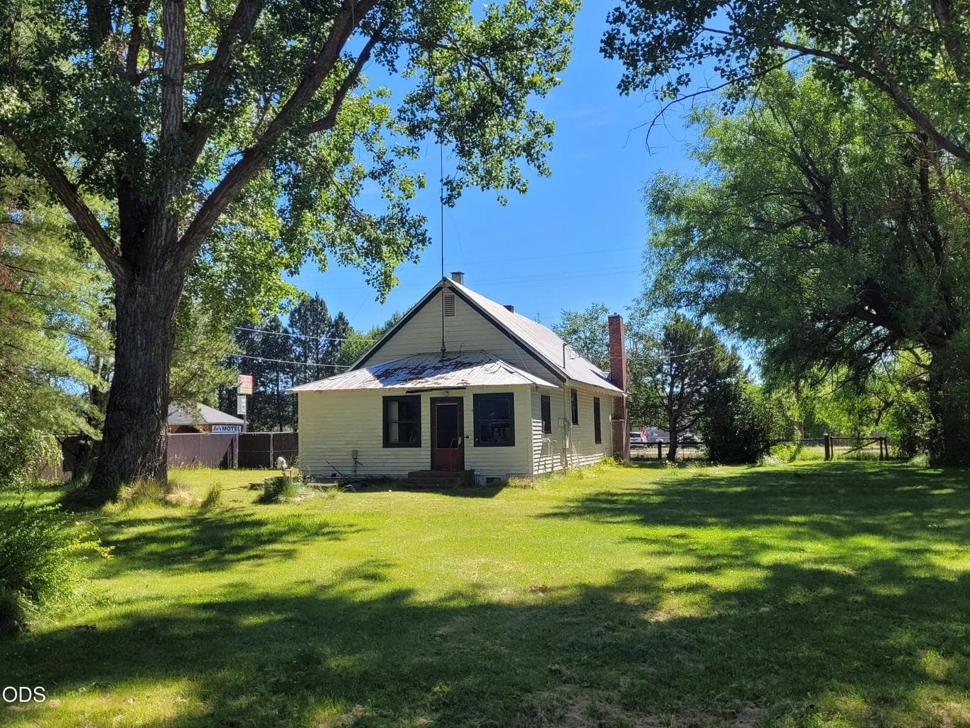 Photo of 52780 Hwy 62 2 of 19