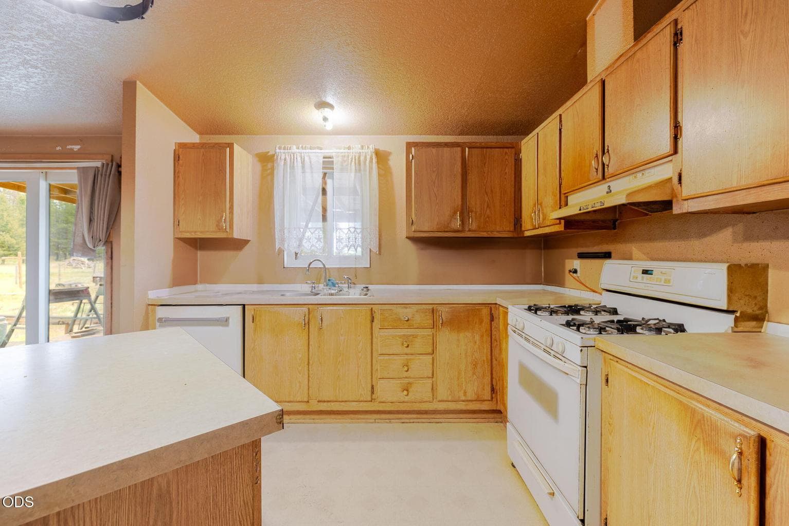 Photo of 145309 Gait Court 4 of 31