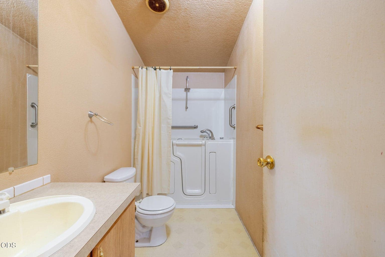 Photo of 145309 Gait Court 11 of 20