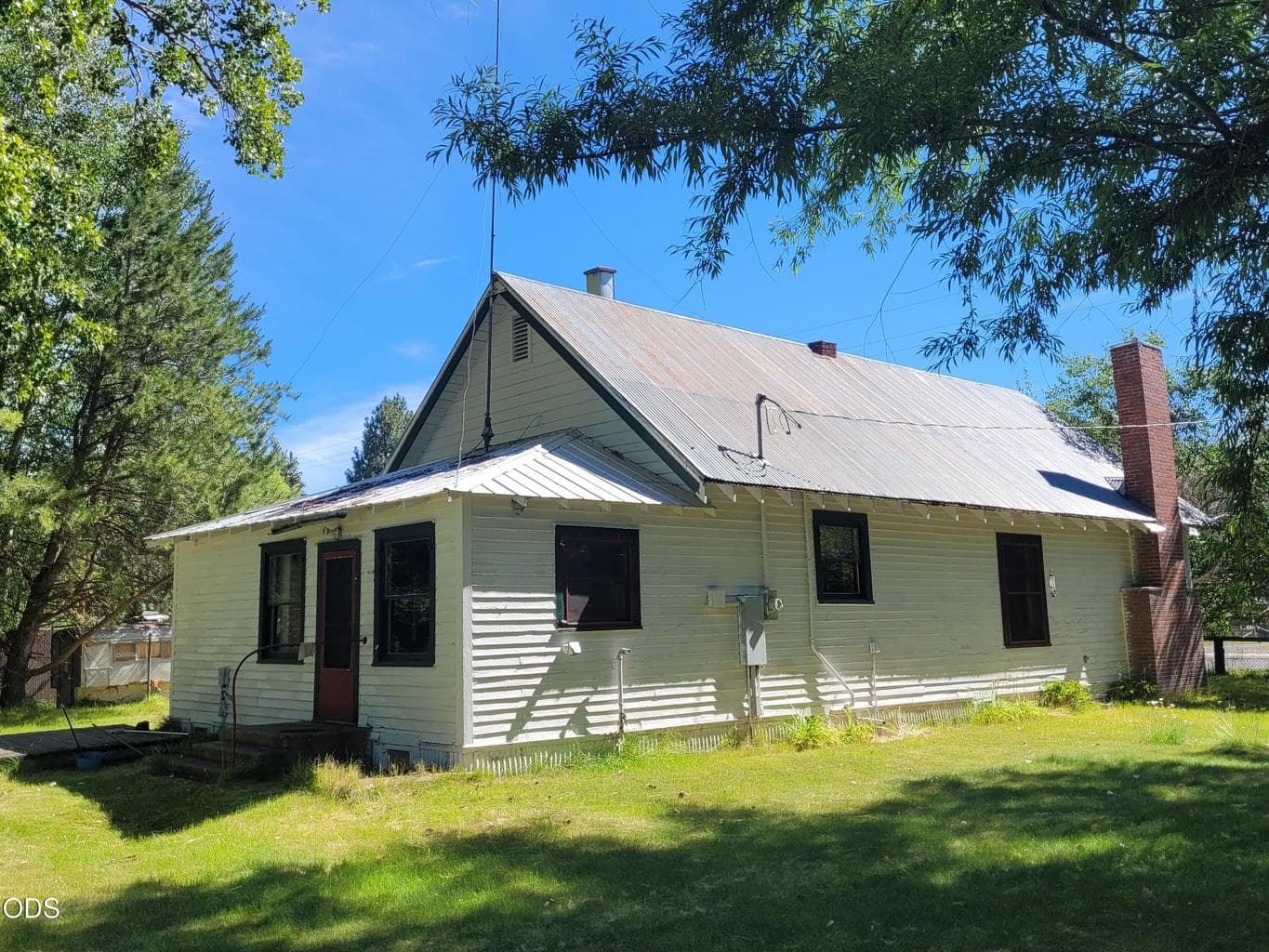 Photo of 52780 Hwy 62 3 of 19
