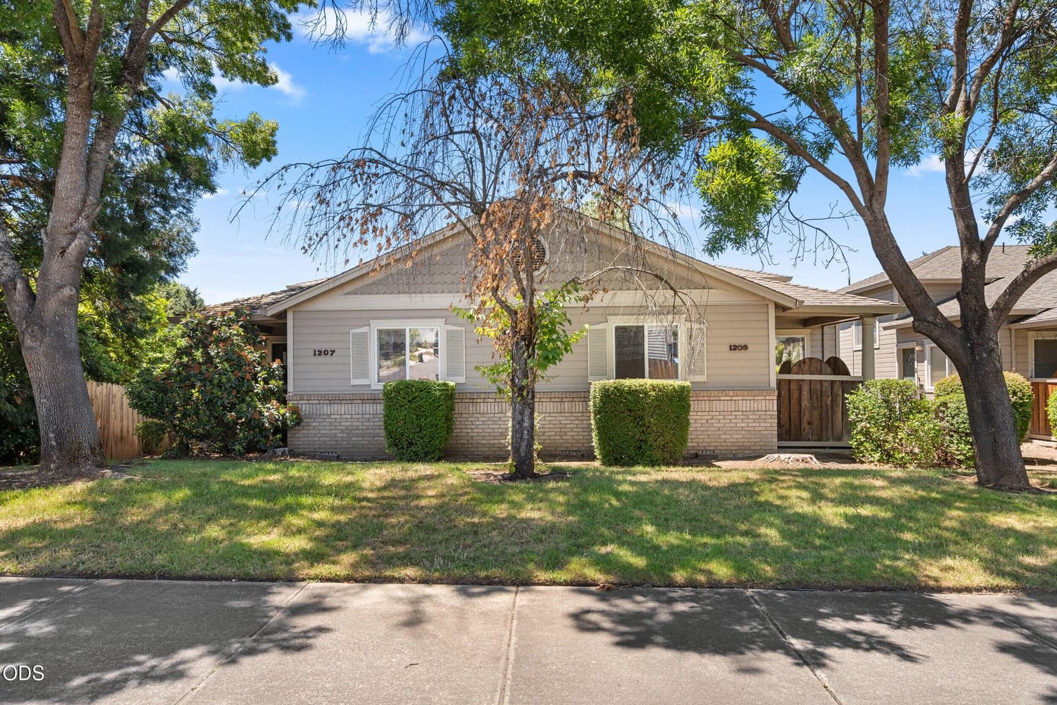 Photo of 1207 Springbrook 3 of 25