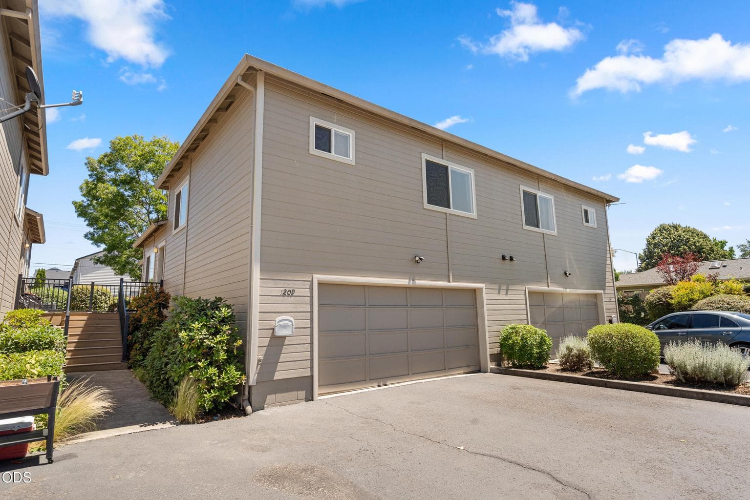 Photo of 1207 Springbrook 4 of 25