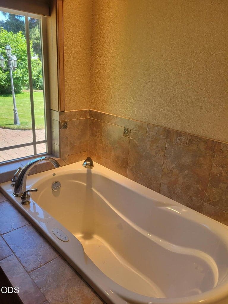 Photo of 21140 Wilderness Way 36 of 100