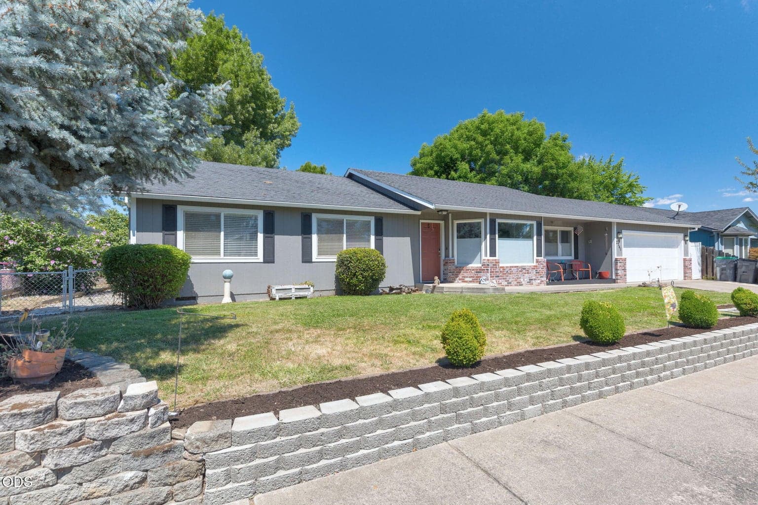 Photo of 2741 Brae 1 of 31