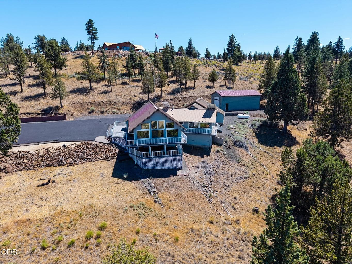 Photo of 4252 Lakeview 2 of 40
