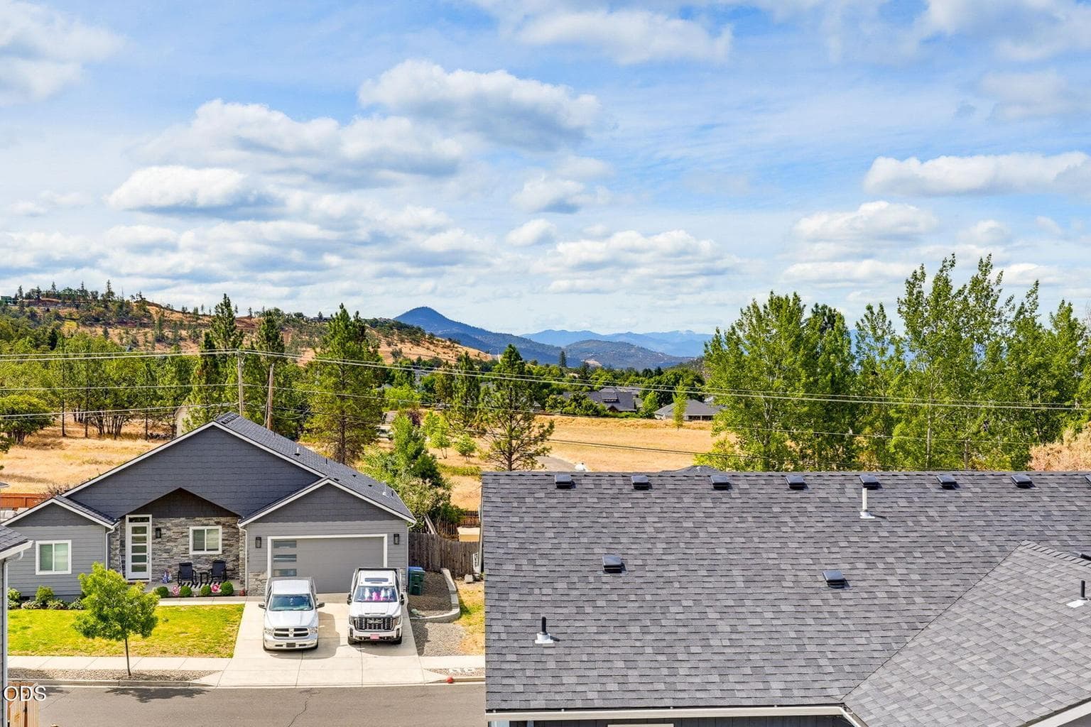 Photo of 1031 Ruby Meadows 6 of 43
