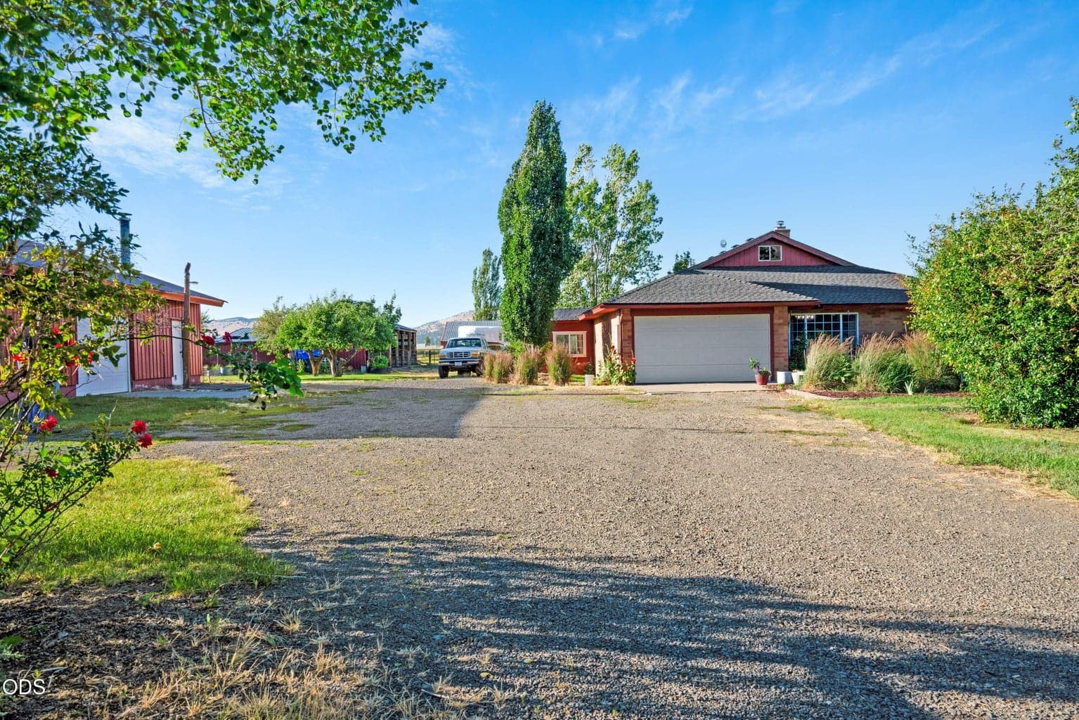 Photo of 8230 Hill 1 of 34