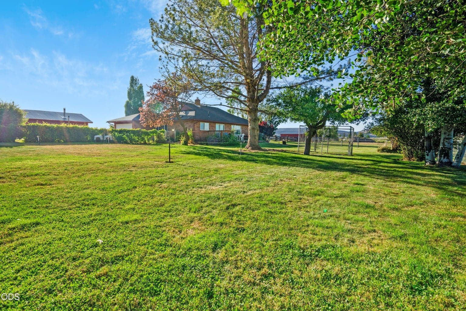 Photo of 8230 Hill 3 of 34