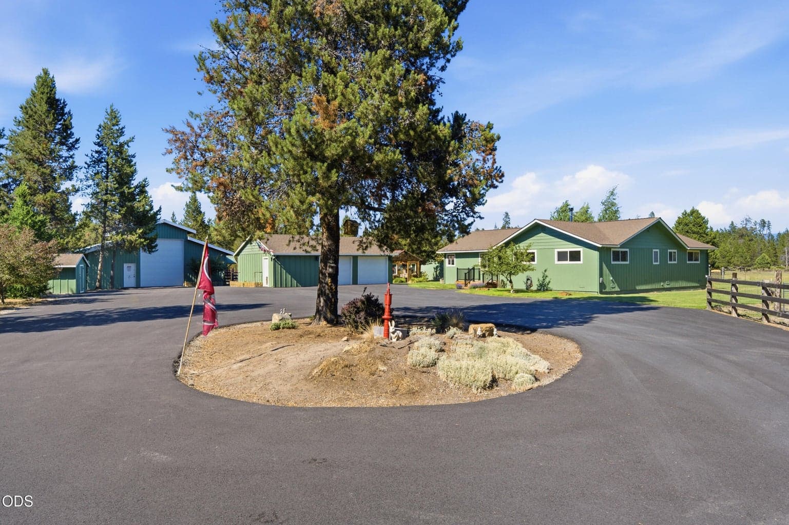Photo of 16250 South 4 of 70