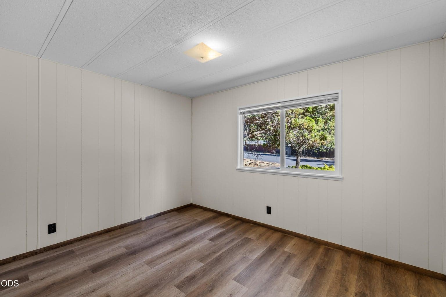 Photo of 60992 Springcrest Drive 26 of 39