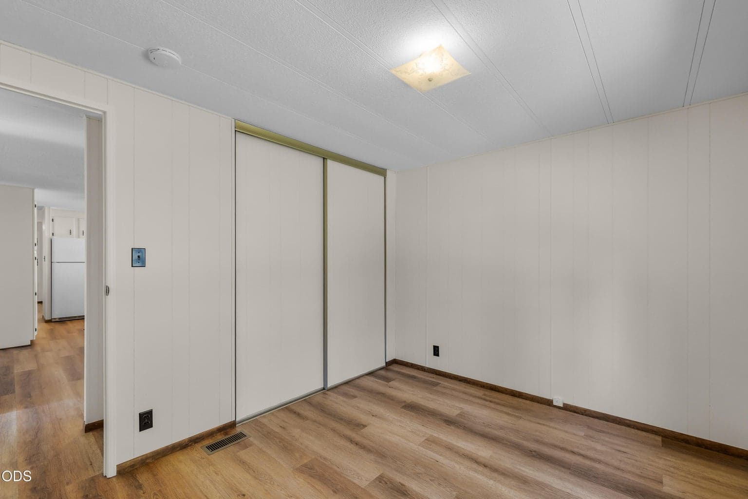 Photo of 60992 Springcrest Drive 27 of 39