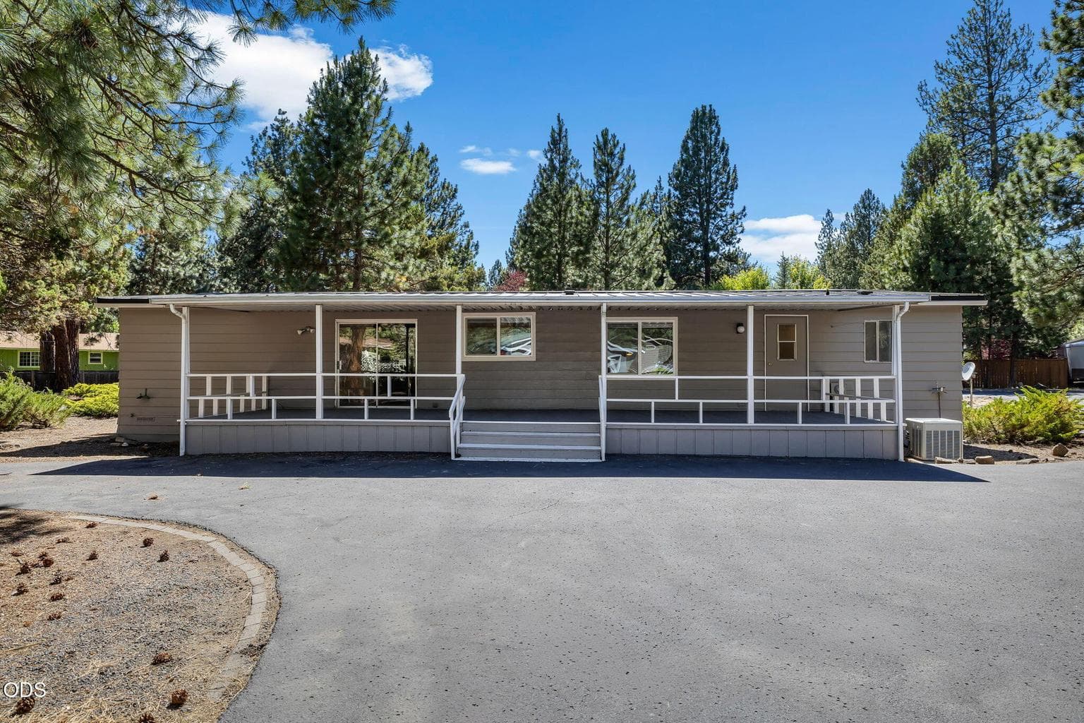 Photo of 60992 Springcrest Drive 5 of 39