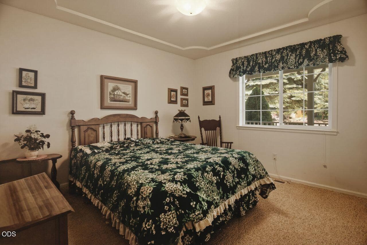 Photo of 20825 Chloe Lane 26 of 31
