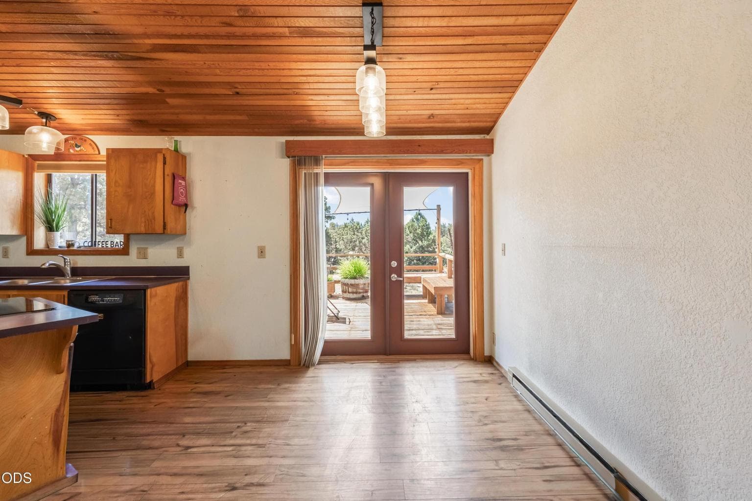 Dining area with slider to the deck