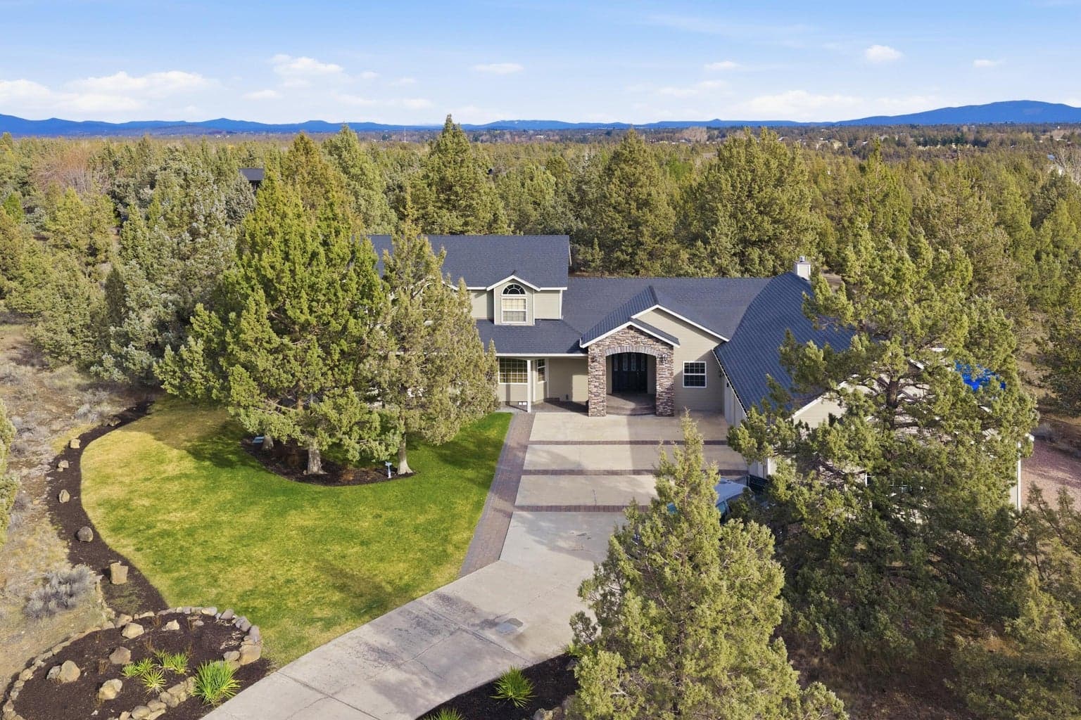 Photo of 1500 77th 5 of 36