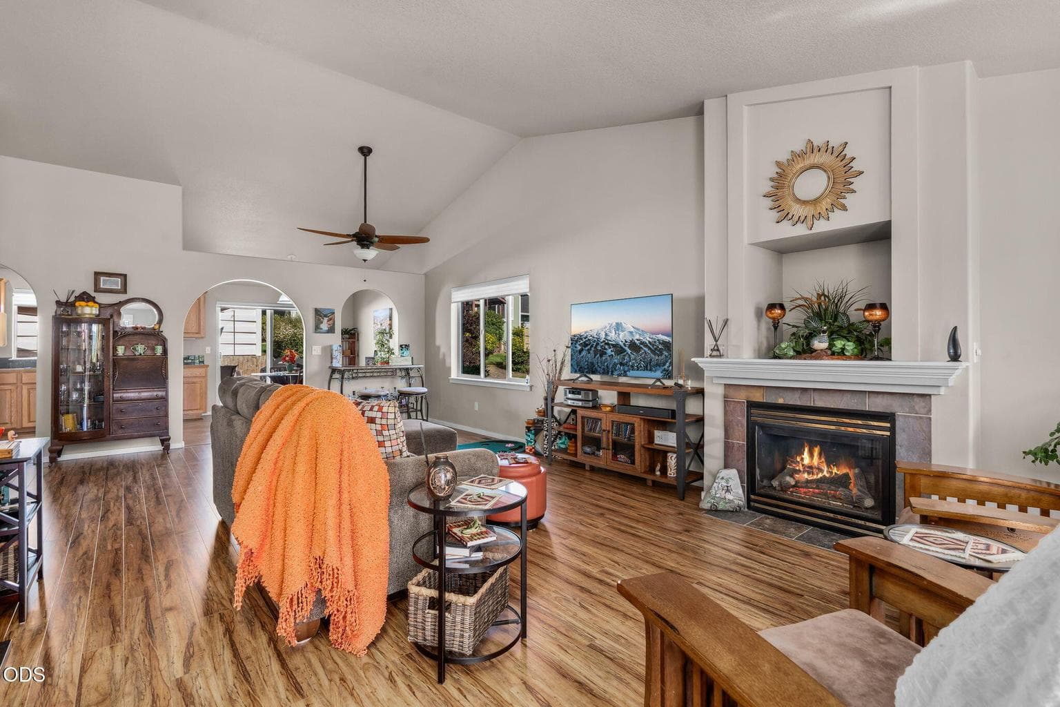 Photo of 3633 SW 29th Street 13 of 36