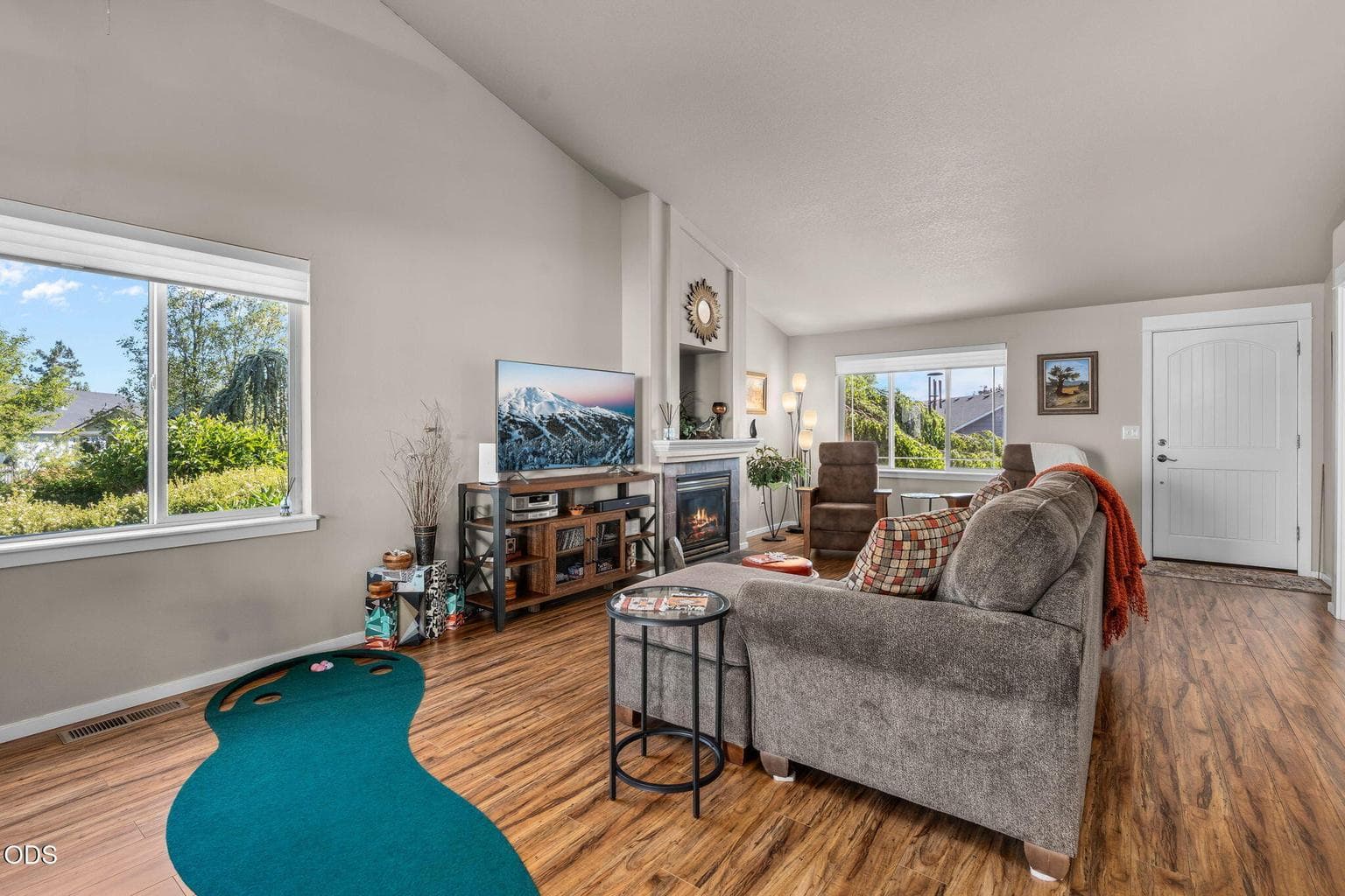 Photo of 3633 SW 29th Street 14 of 36