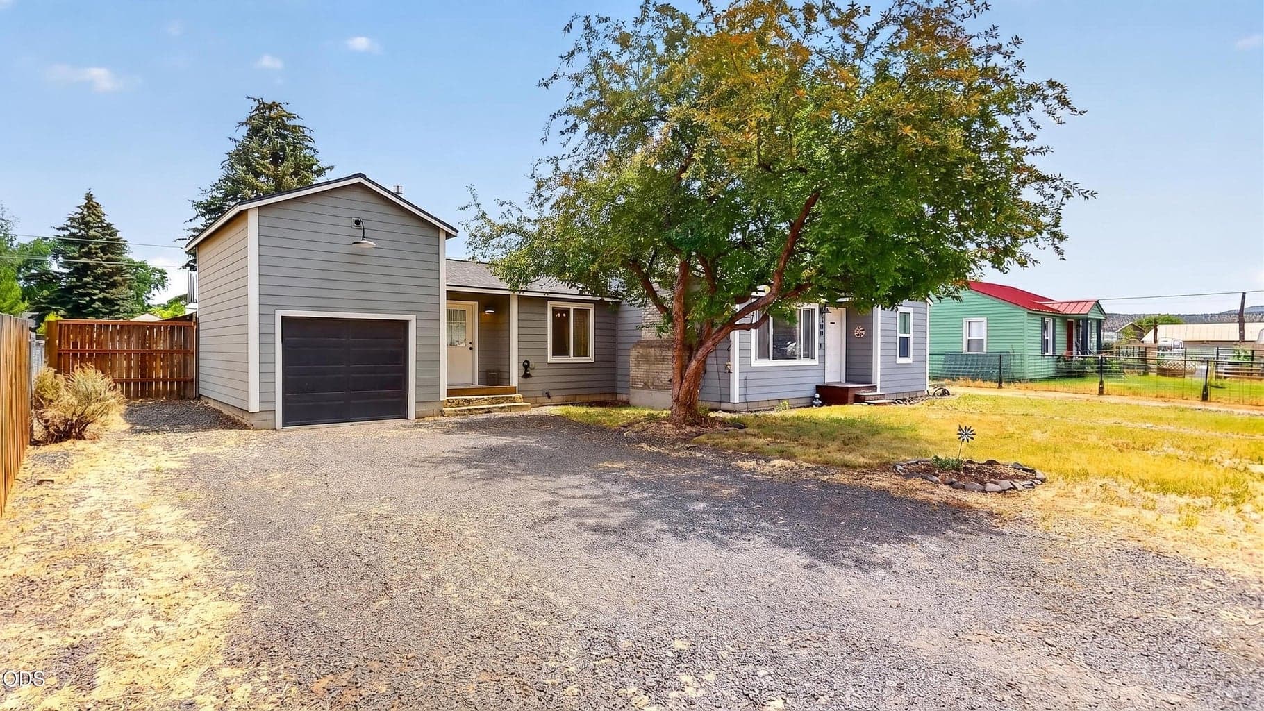 Photo of 780 Dunham 1 of 32