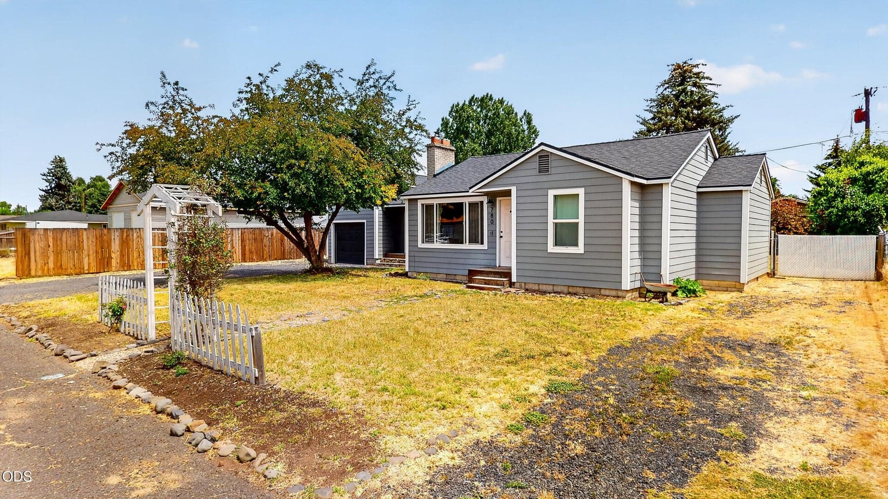 Photo of 780 Dunham 3 of 32